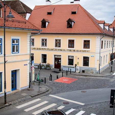 Apartament'S Maria Appartamento Sibiu Esterno foto